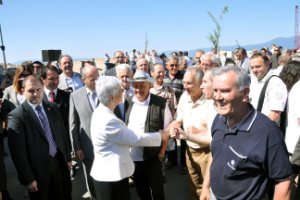 Rijeka, 30. svibnja 2011. - premijerka Kosor pozdravila je okupljene građane Rijeke nakon svečanosti otvorenja izgrađene dionice državne ceste