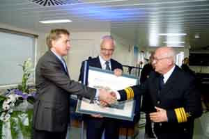 Split, December 6 2010 - Minister Kalmeta and State Secretary capt. Babic awarded in five categories of awards  capt. Ante Jerkovic for his contribution to the development of the maritime industry, in wich he is presented for a longtime as a successful CEO of the 'Atlantska plovidba' d.o.o.