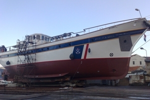 Vela luka, 13. studenoga 2009. porinuće školskoga broda "Kraljica mira"