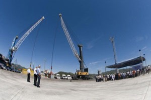 Ploče, 18. kolovoza 2010. - novoizgrađeni kontejnerski terminal u luci Ploče jedan je od nasloženijih pomorskih građevina u Hrvatskoj