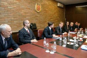 Zagreb, December 23 2011. - Bozidar Kalmeta, former Minister in the presence of the closest associates welcomed the arrival of a new Minister Zlatko Komadina (from left to right - State Secretaries on departure) Capt. Mario Babic, Danijel Mileta, Zeljko Tufekcic, Tomislav Mihotic, Ivica Perovic, in the presence of Ivana Juricic, secretarie of the Cabinet, and Sinisa Pervan, secretary of the Ministry