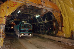 Baška voda/Bast, 22. siječnja 2010. probijena i prohodna glavna tunelska cijev u tunelu sv. Ilija