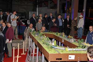Zagreb, 5. listopada 2009. posjetitelji su na svečanosti povodom dana HŽ-a mogli razgledati i brojne eksponate iz povijesti željezničkog prometa u Hrvatskoj